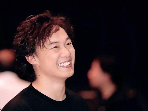 陈奕迅吃瓜蔡依林,娱乐圈风云再起