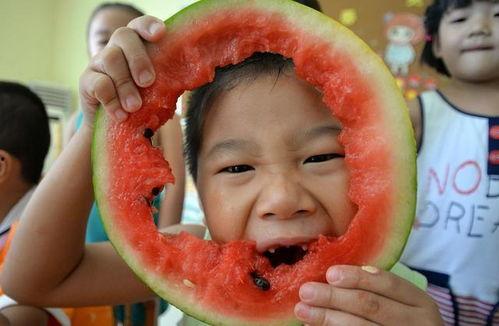 周二娃吃瓜,揭秘娱乐圈最新瓜事