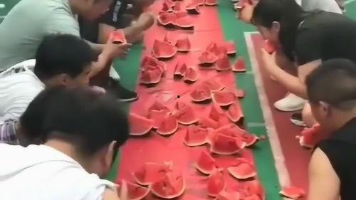 吃瓜老爷,揭秘娱乐圈幕后真相，带你领略明星们的真实生活