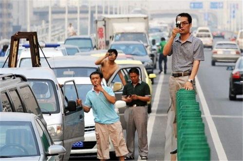 诸城吃瓜群众事件,一场网络舆论的风暴与反思